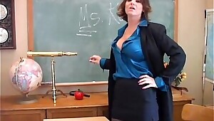 Sexy old spunker teacher loves to fuck her juicy pussy be useful to you