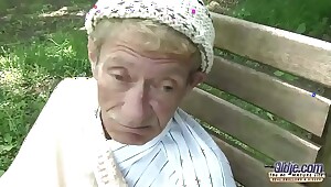Grey Young Porn Teen Gold Digger Anal Sex With Wrinkled Grey Man Doggystyle